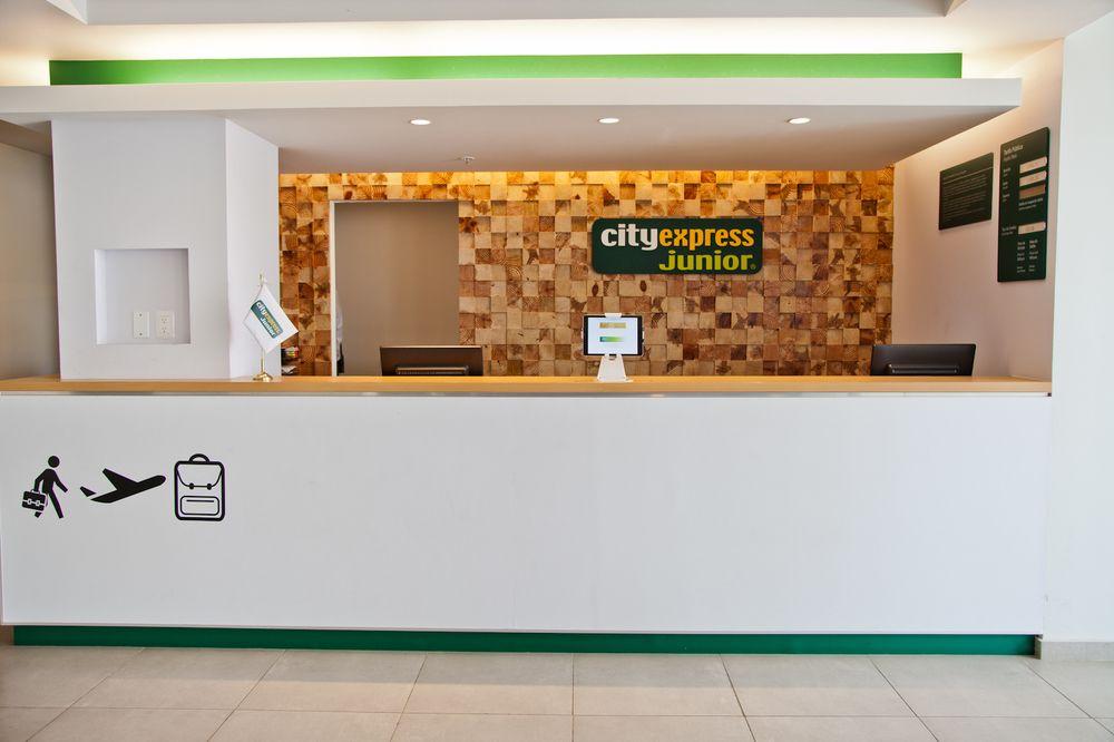 City Express Junior By Marriott San Luis Potosi Zona Industrial Kültér fotó